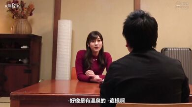 【中文字幕】「えっ、この人谁！？」黒人入れ替わりNTRドッキリ企画 妻には内绪で目隠しセックス中に黒人とバトンタッチ！极太黒マラで本気アクメした人妻に旦那の目の前で大量ザーメン连続生中出し！！